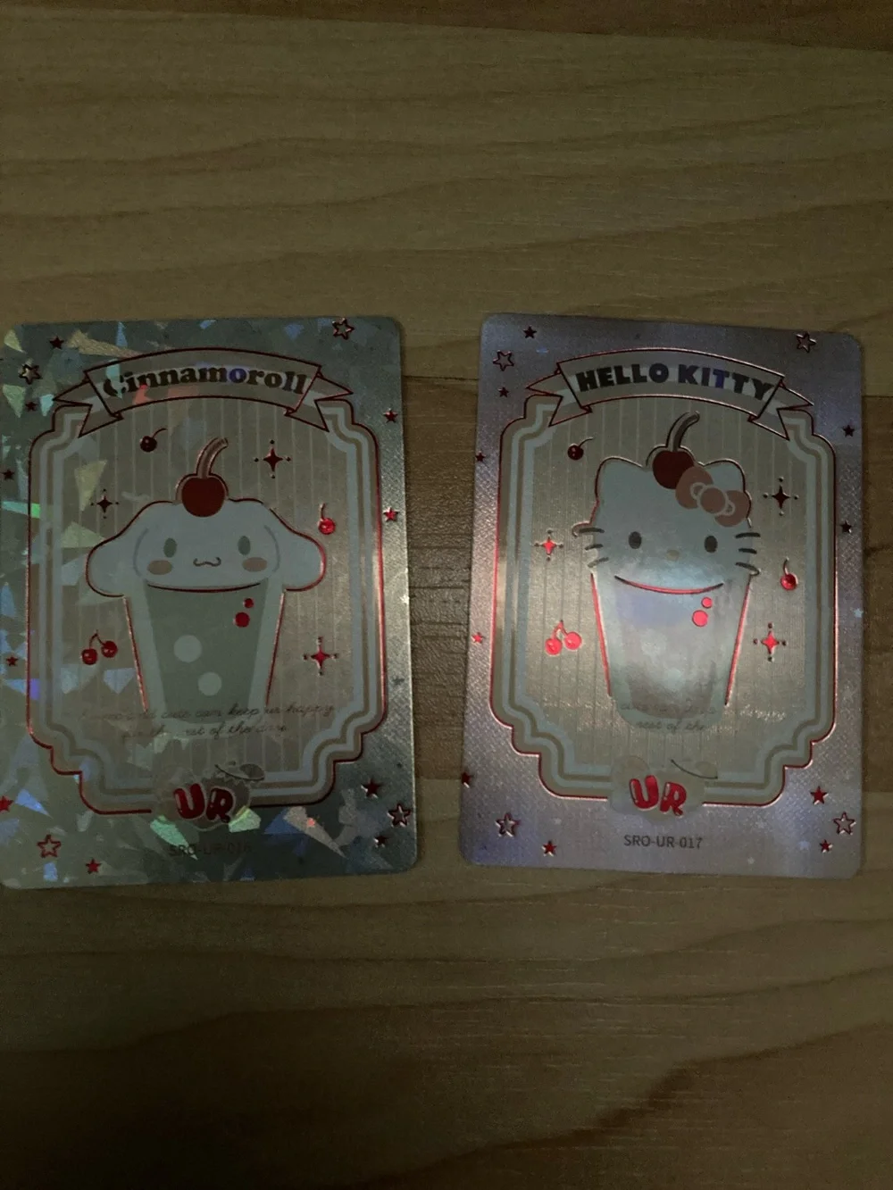 SET ultra rare Hello Kitty Pink and Red Cherry Bubble Tea Holographic Card